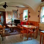 Moravicka U Kuceru 아파트
