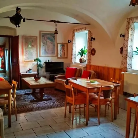 Moravicka U Kuceru Lägenhet