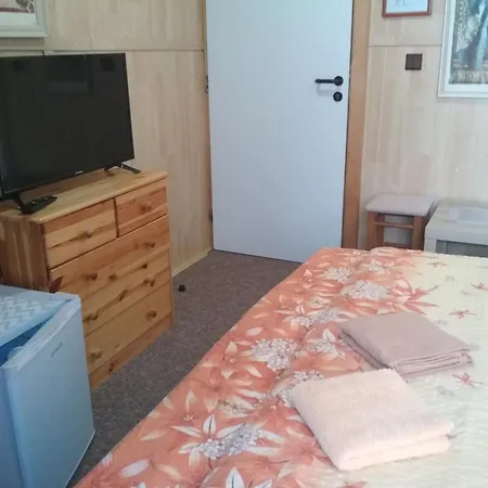 Moravicka U Kuceru Appartement *