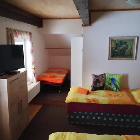 Moravicka U Kuceru Appartement *