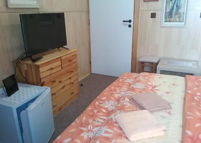 Moravicka U Kuceru Appartement *